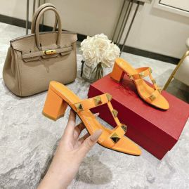 Picture of Valentino Shoes Women _SKUfw114749895fw